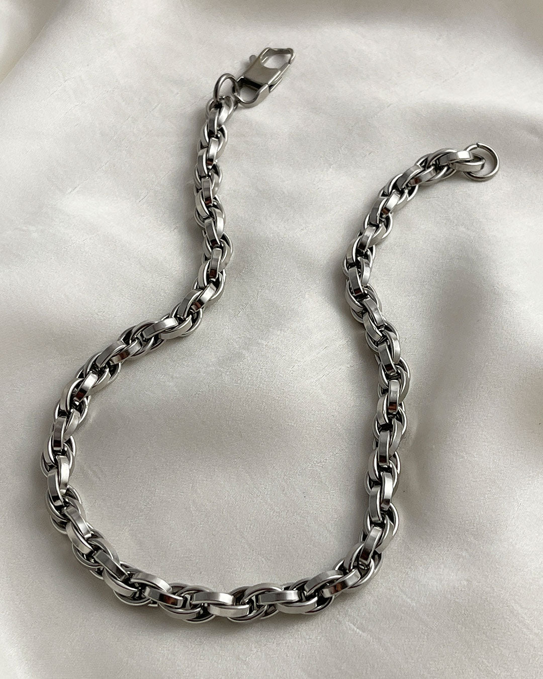 Chunky Chain Necklace in silver