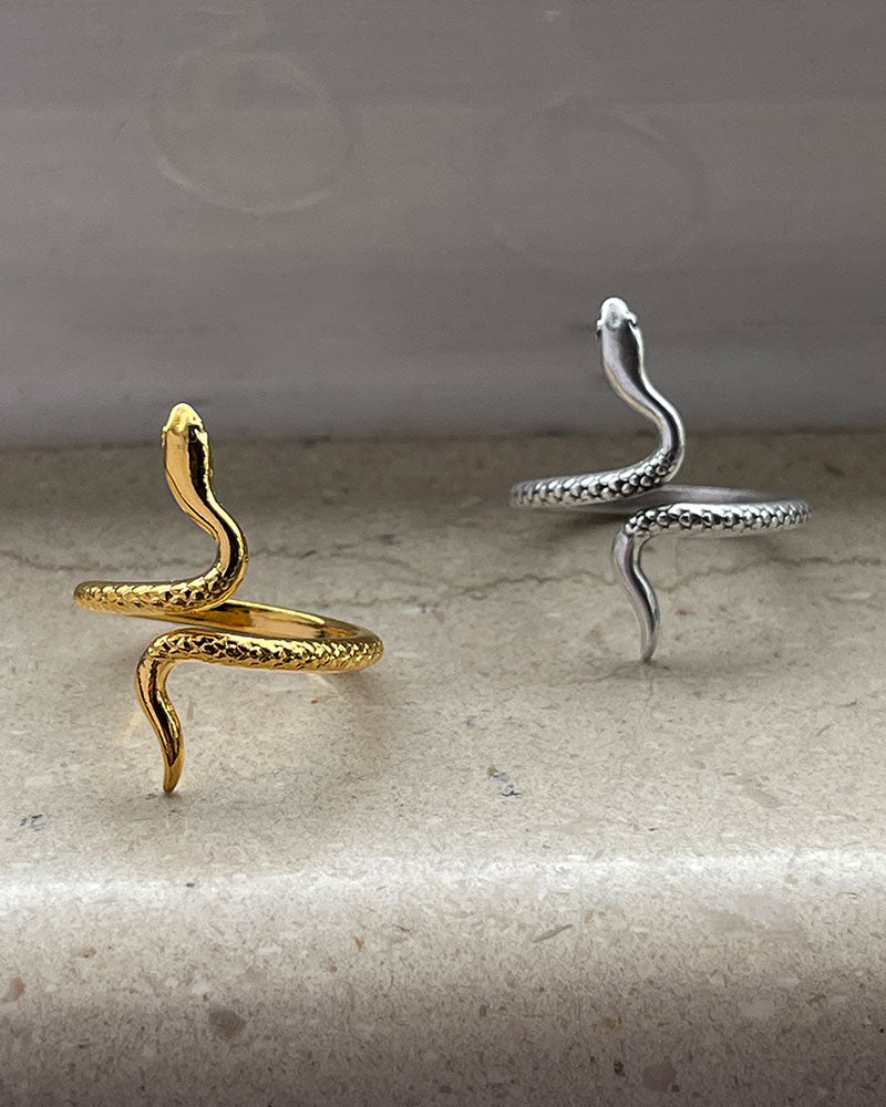 Dainty snake ring in silver and gold