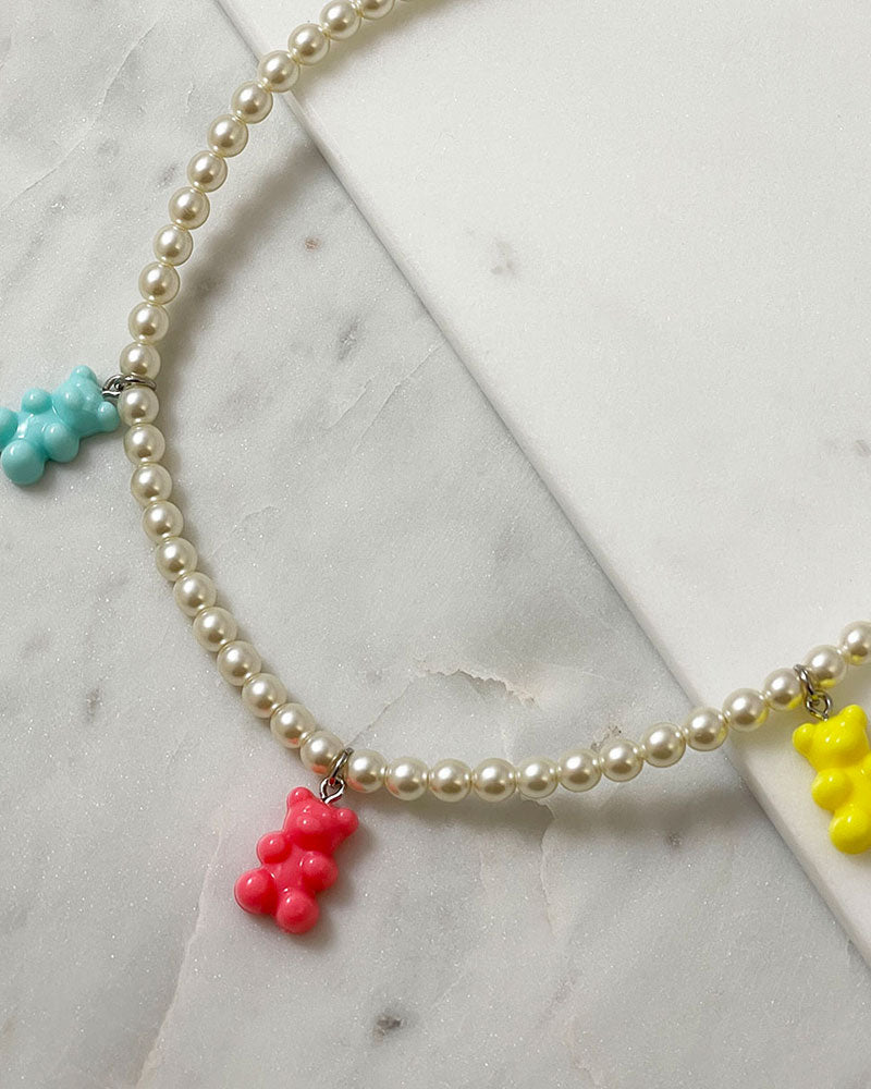 GUMMY BEAR PEARL NECKLACE