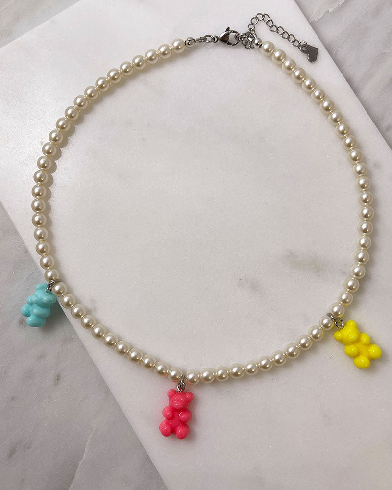 GUMMY BEAR PEARL NECKLACE