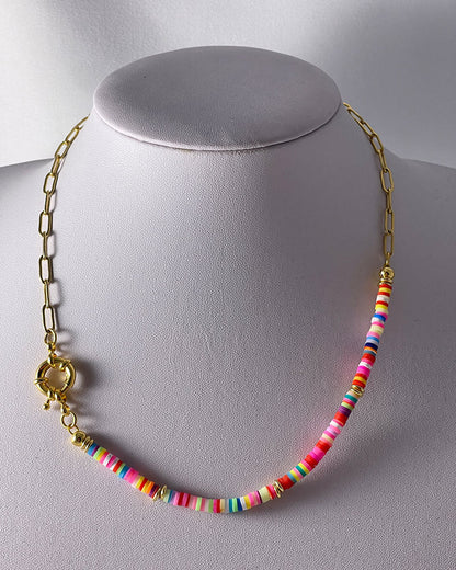 Pop Of Color Beaded Chain Necklace in gold. Half paperclip chain half colorful round beads necklace with a spring clasp.