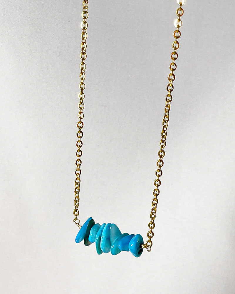 TURQUOISE CHIP CHOKER