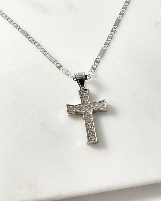 CROSS CRYSTAL PENDANT NECKLACE IN SILVER