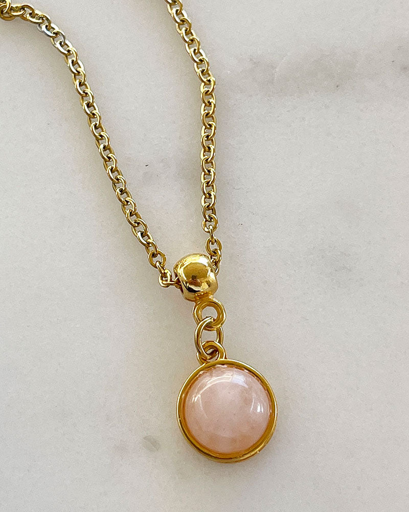 GEMSTONE NECKLACE IN GOLD