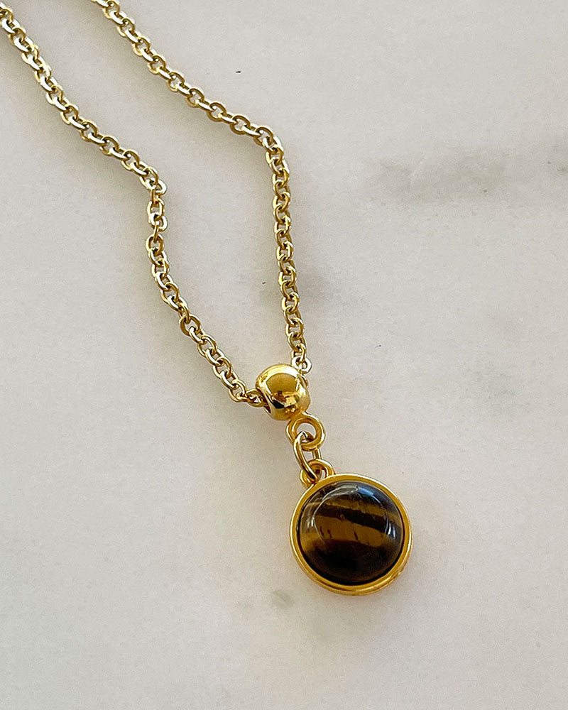 GEMSTONE NECKLACE IN GOLD