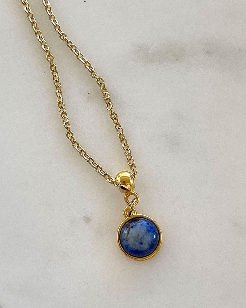 GEMSTONE NECKLACE IN GOLD