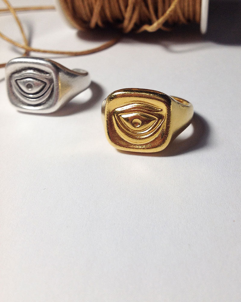 GOLD EYE RING