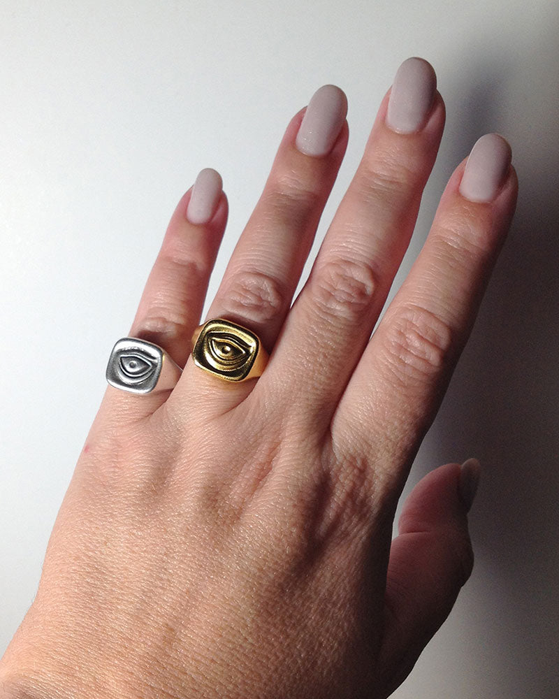 GOLD EYE RING