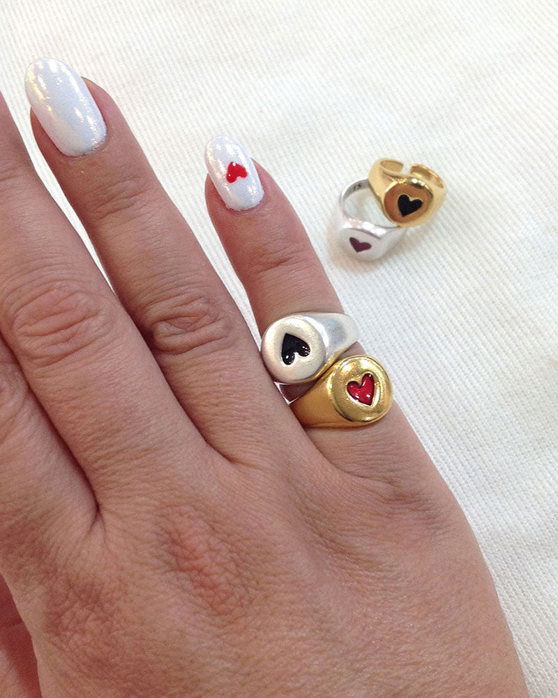 RED HEART RING IN GOLD