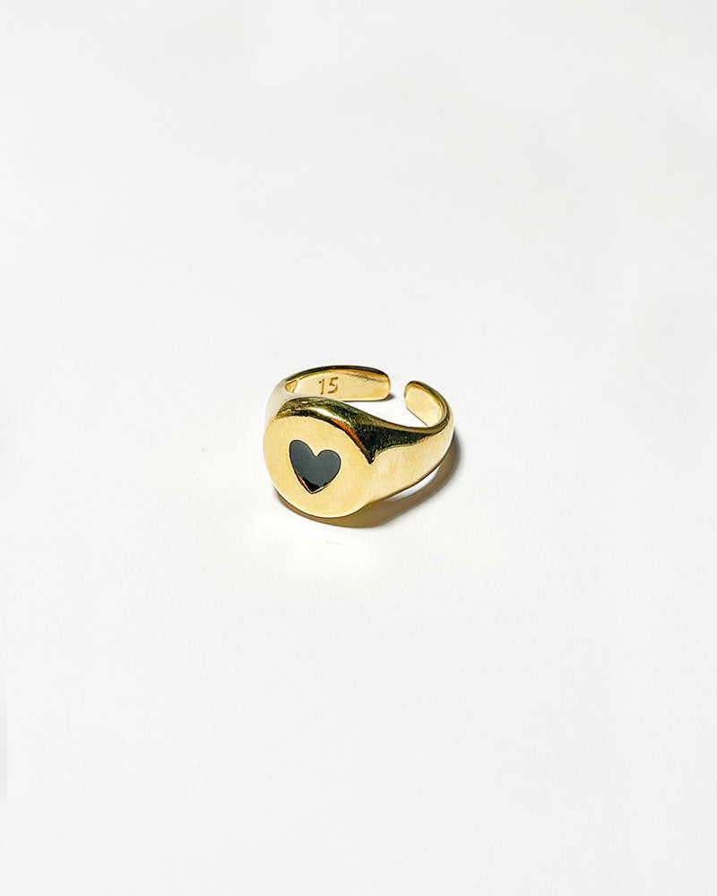 BLACK HEART RING IN GOLD