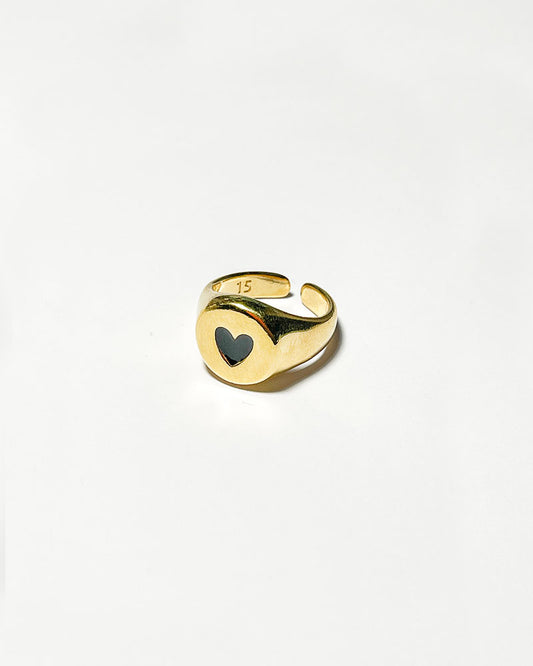 BLACK HEART RING IN GOLD