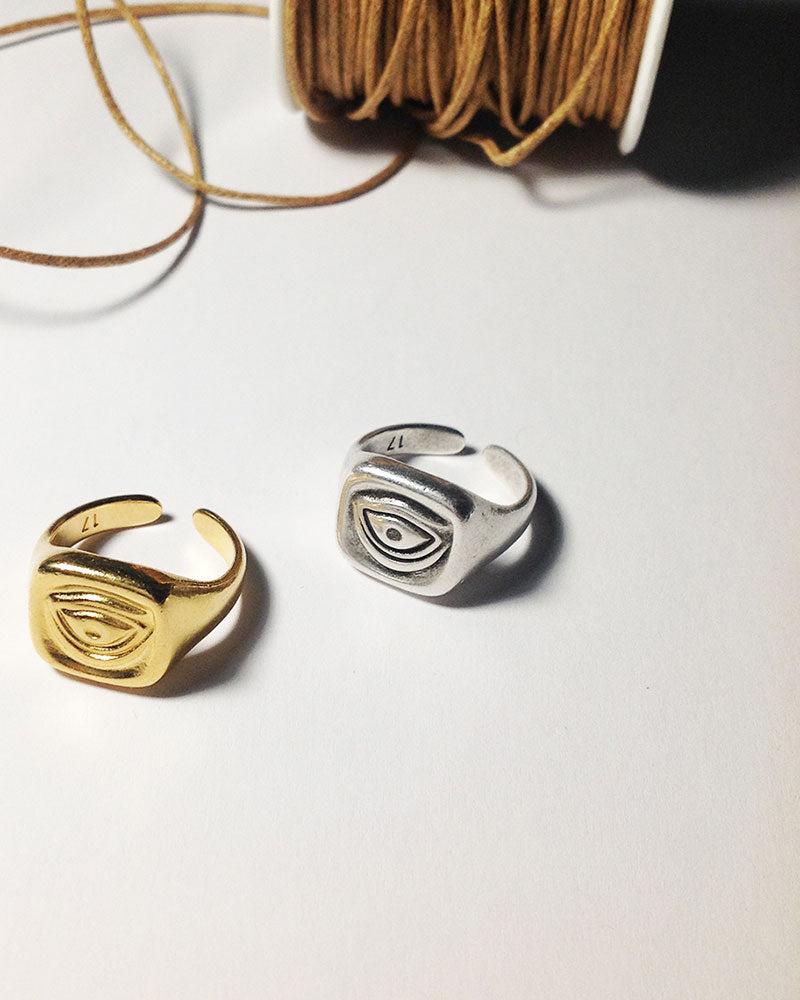 SILVER EYE RING