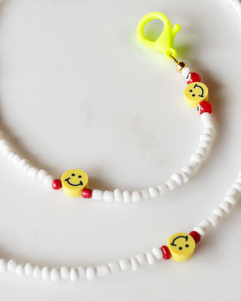 SMILEY FACE BEADED MASK CHAIN