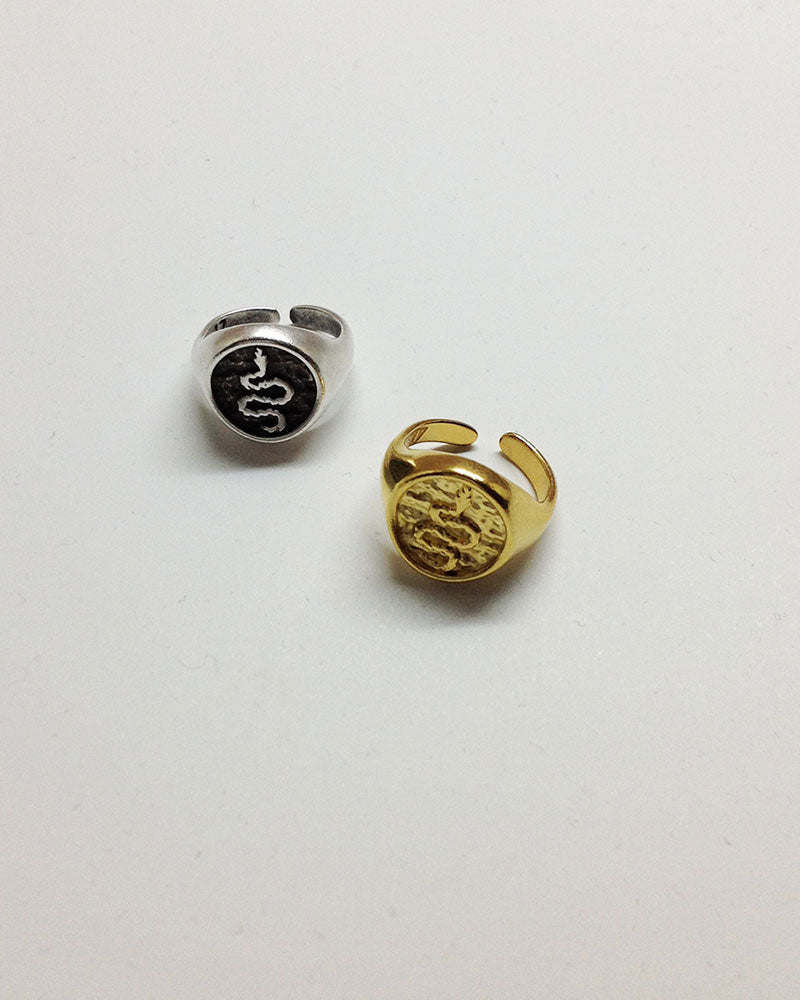 SNAKE STAMP RING