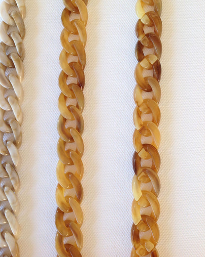 CHUNKY ACRYLIC GLASSES CHAIN