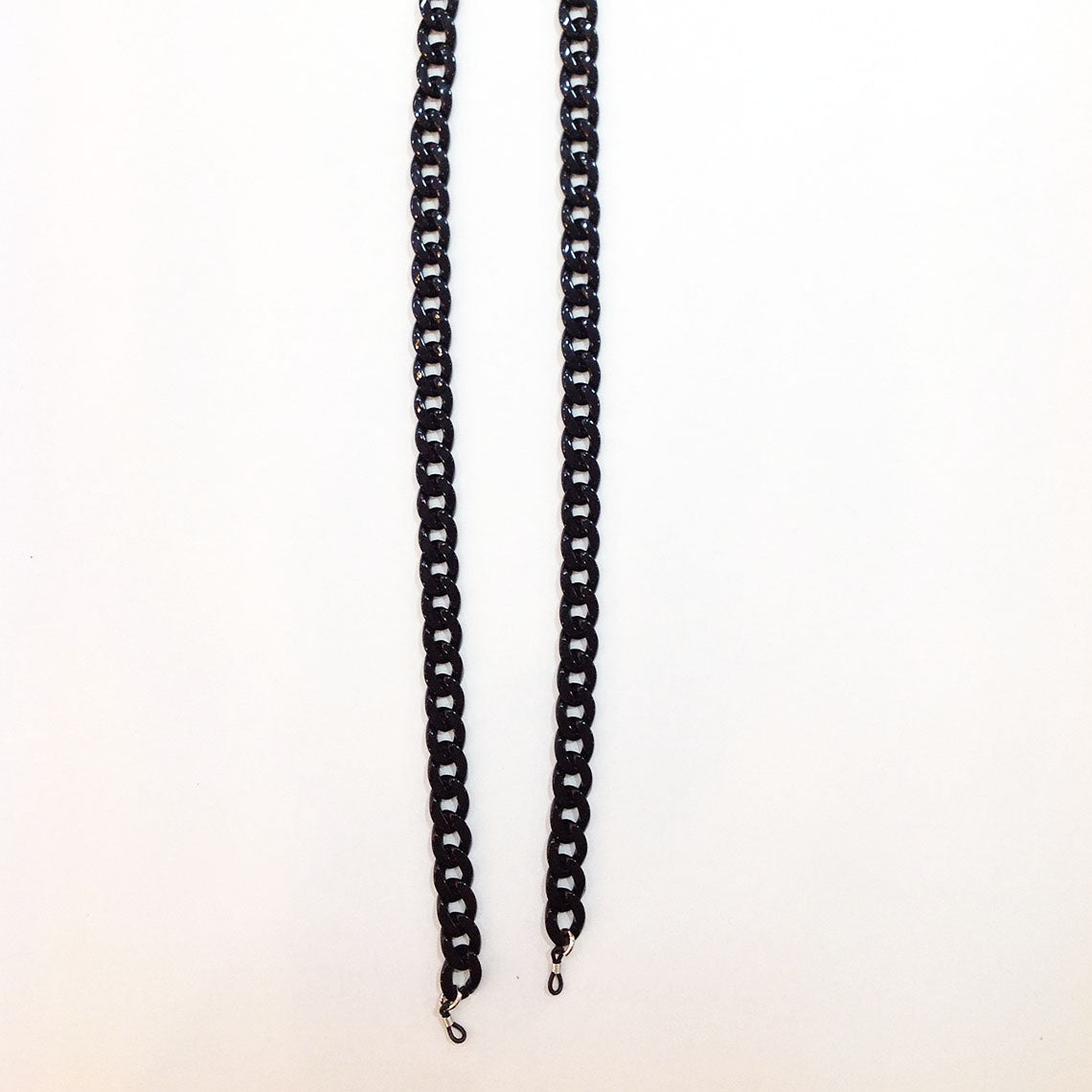 BLACK GLASSES CHAIN