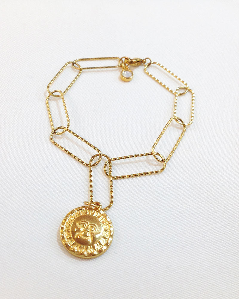 SUN AND MOON DOUBLE FACED BRACELET IN GOLD