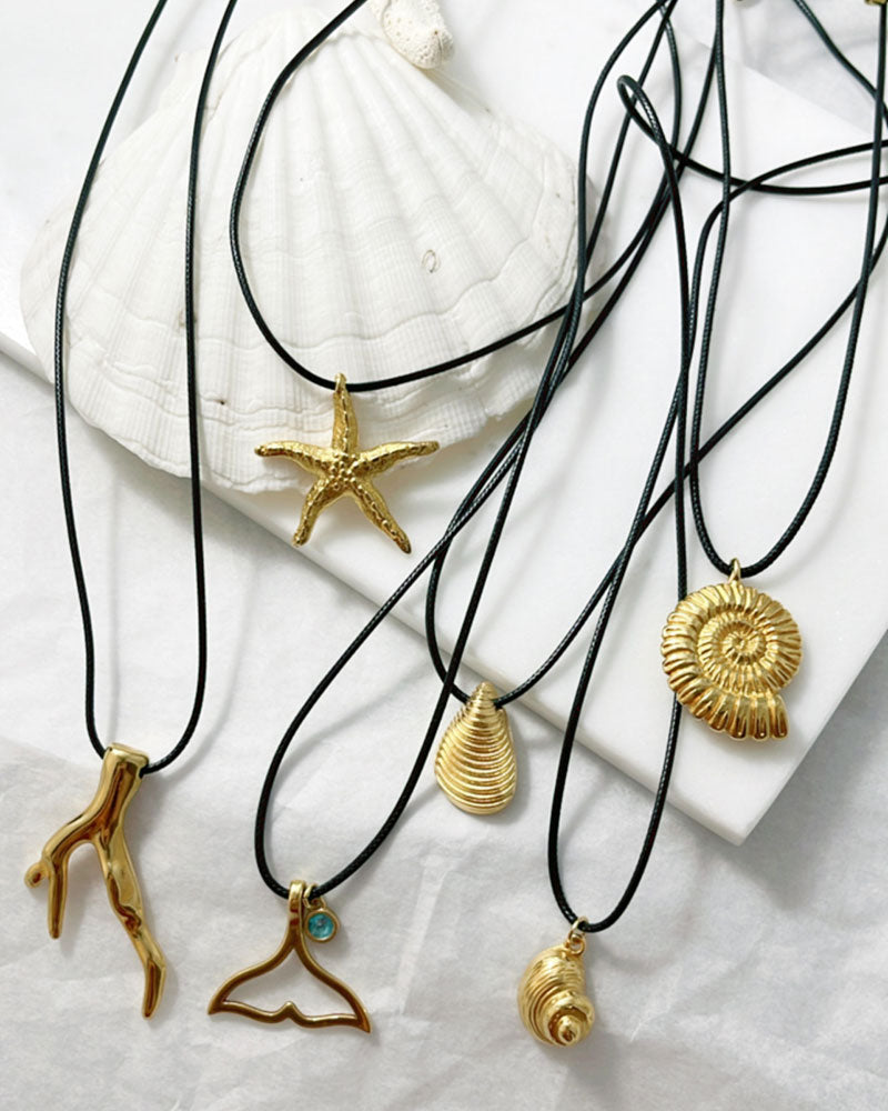 OCEAN NECKLACE